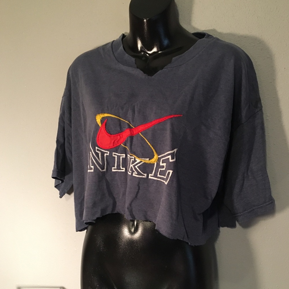 Nike Y2k Cropped Shirt XXL vintage middle logo symbol embroidered short sleeve